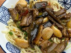 -杨伯英传统杂酱面