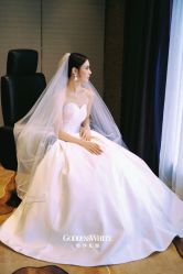 点击看大图 -GODDESS WHITE婚纱礼服(鹏城动力大厦店)