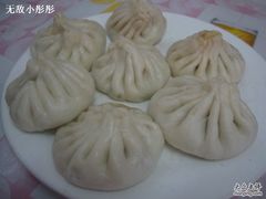 肉包-石头门坎