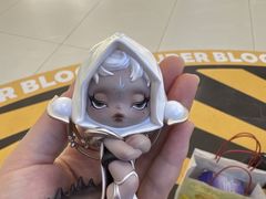 -泡泡玛特POPMART (北京超极合生汇店)