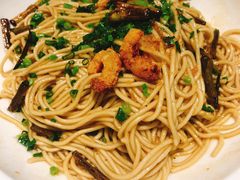 开洋葱油拌面-老洋房花园饭店(绍兴路店)