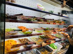 自助取餐区-马路牙子地桌烤肉(工体店)