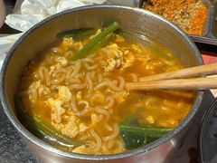 -炽城·烤肉名家(鸿达中央广场店)