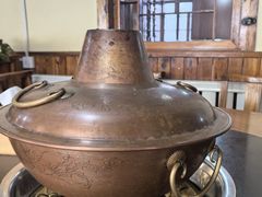 -果松木炭酸菜铜火锅·外婆参鸡汤