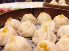 蟹粉小笼包-绿波廊(豫园店)
