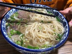 -陇上全荟兰州传统牛肉面(延吉路店)