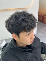 -尤司男士国潮理发馆
