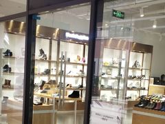-首创奥特莱斯(西安店)