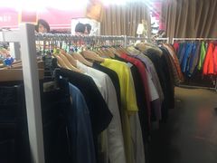 -唯品仓(东山锦轩·现代城店)