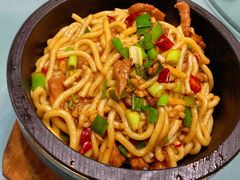 石锅QQ牛肉-万景饭店·鱼街农家菜