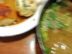 -舒蔡记生煎菜饭(云南中路店)