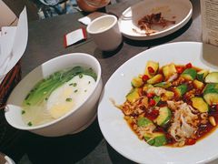 -鸽子侯·家宴·平价海鲜(市图书馆店)