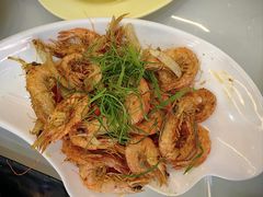 -覃记海鲜美食餐厅