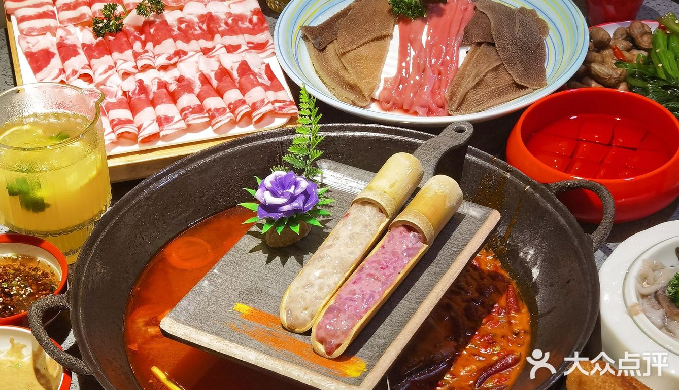 重庆火锅排队王👑开到我大北京啦！！！