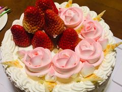 -红宝石·鲜奶小方·海派西点房(南丹店)