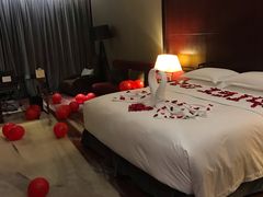 -广州天河希尔顿酒店