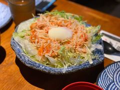 温泉蛋蟹柳沙拉-魔丼屋(日月光店)