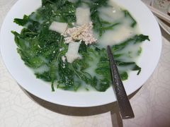 竹笙浸农家桑叶-大鸽饭(岗顶店)