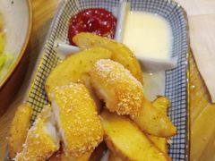 -HELLO 27 意面·沙拉·帕尼尼