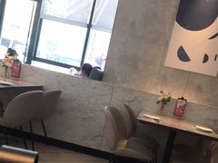 -必胜客(武汉欢乐谷店)
