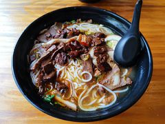 -花溪巷牛肉粉(泉城路店)