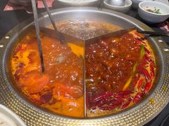 -廖掌柜·重庆鲜货火锅(上海首店)