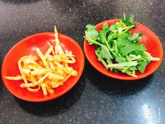 -丫丫桂林米粉(学府店)