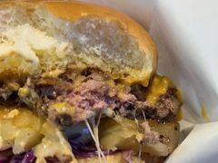 -TRIPS BURGER(大钟寺店)