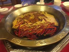 -山城年华老火锅(玉林店)