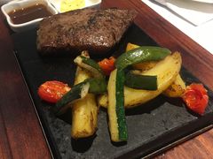 -Erman岩烧牛排(虹桥南丰城店)