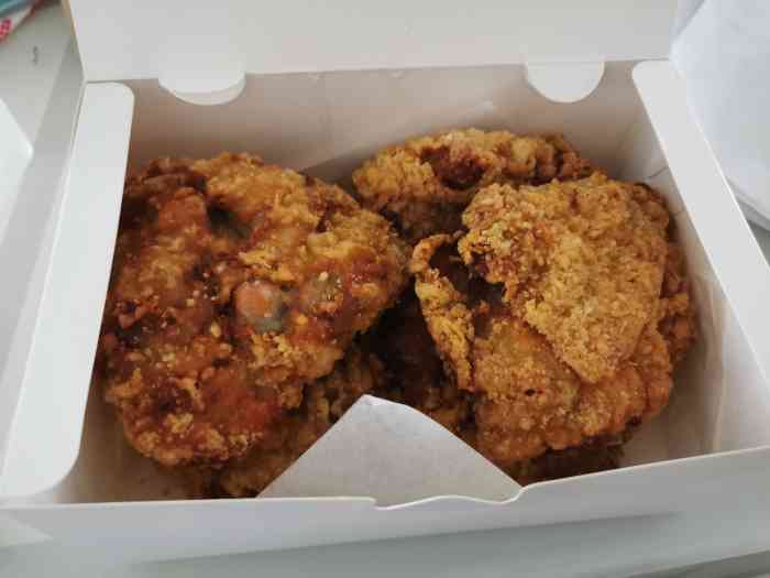 蓝刀-"也是外卖哈哈哈我觉得这家主要是美式炸鸡."-大众点评移动版