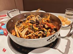 -七欣天香辣蟹火锅(闵行浦江欢乐颂店)