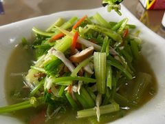 -凤嫂农家乐(梁弄店)