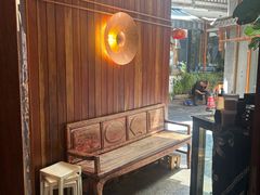 -银米·云南传统过桥米线(双廊黑金冠店)