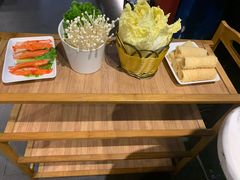 娃娃菜-鱼颜诱纸纸上烤鱼·蛙(龙湖天街店)