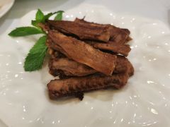 -鸿运楼烤鸭店(天桥店)