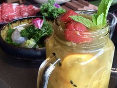 -捞王锅物料理(上海世茂广场店)