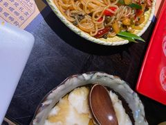 老表记爆炒螺蛳粉-老表记广西宵夜螺蛳鸭脚煲(西大店)