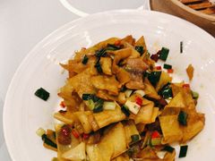 -湖锦酒楼·32年地道湖北菜(光谷店)