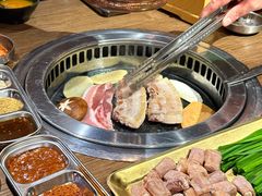 -香猪坊韩国烤肉专属门店(魏公村店)