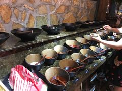 自助调料区-东巴人鱼豆花火锅(幸福街店)