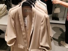 -ZARA(红谷滩万达店)