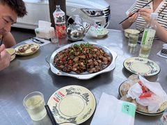 -廖哥泡椒兔(峨眉店)