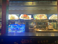 -喷泉广场餐厅·宵夜·海鲜烧烤大排档(长隆企鹅酒店)