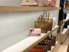 -Longchamp(佛罗伦萨小镇奥特莱斯店)