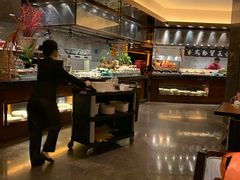 自助取餐区-岷山饭店-芝芝自助餐厅