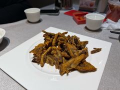 -郑庄脂渣海鲜楼(九水路店)
