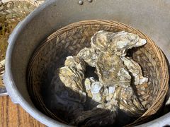 -蚝堡海鲜·威海菜·海肠捞饭·烧烤·亚洲吃蚝公司(幸福门店)