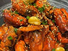-肥肥虾庄·金牌油焖大虾(汉口城市广场店)