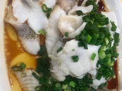 葱淋鲈鱼-壹厨饭店(五羊店)